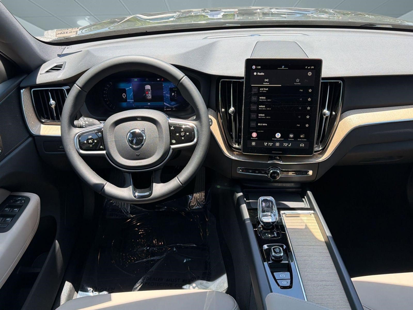 New 2026 Volvo XC60 T8 Plus w/ Climate Package AWD/4WD image 28
