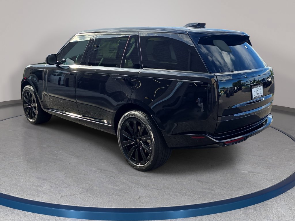 New 2027 Land Rover Range Rover Long Wheelbase SE AWD/4WD image 7