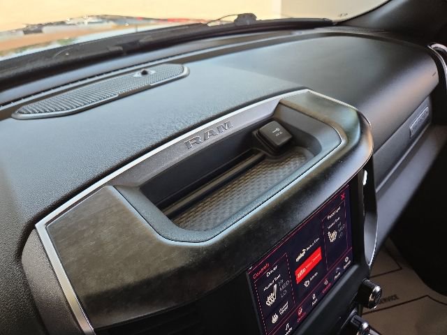 Used 2019 RAM 1500 Big Horn AWD/4WD image 70
