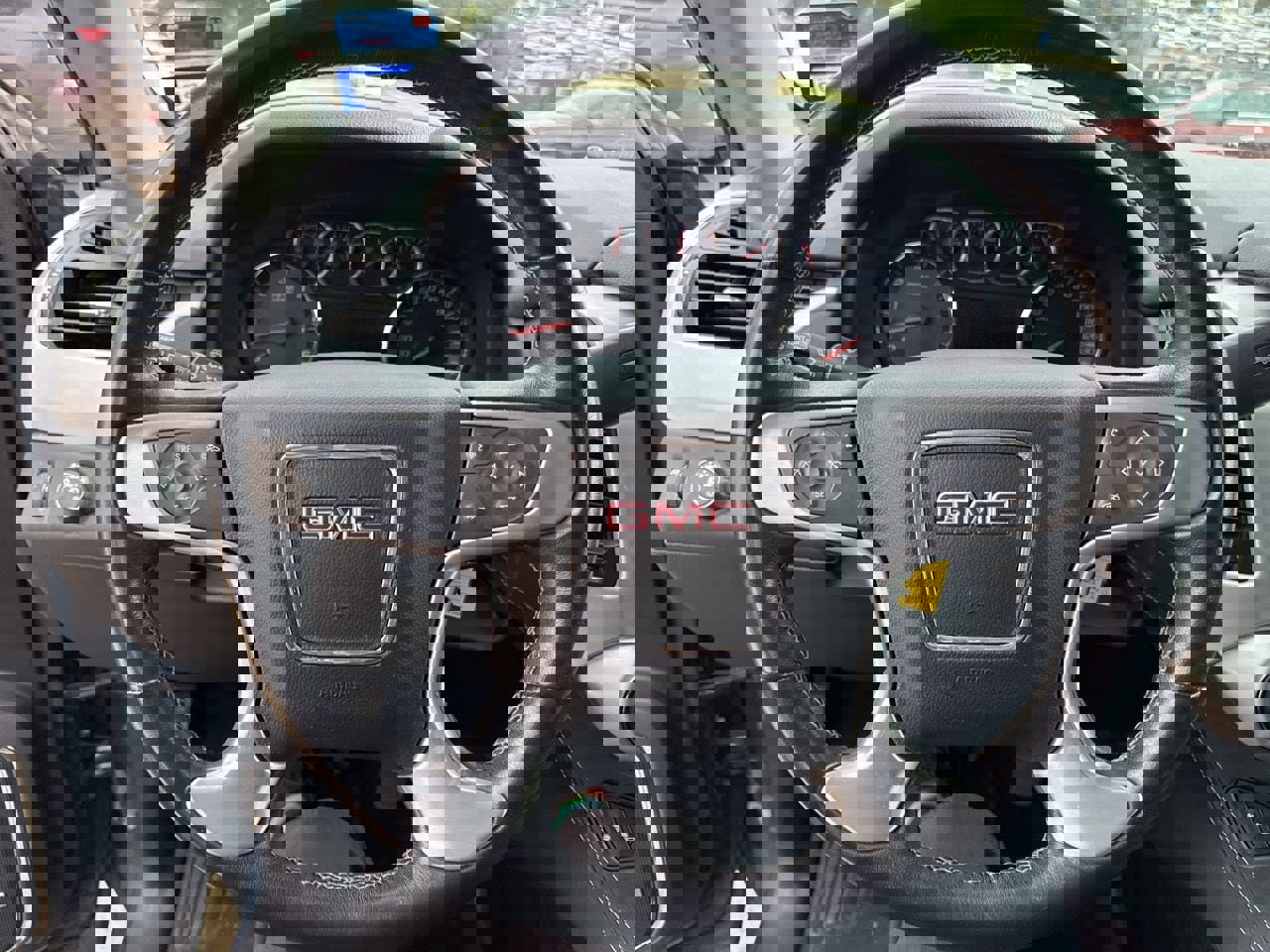 Used 2020 GMC Yukon XL SLT w/ Value Plus Edition image 10