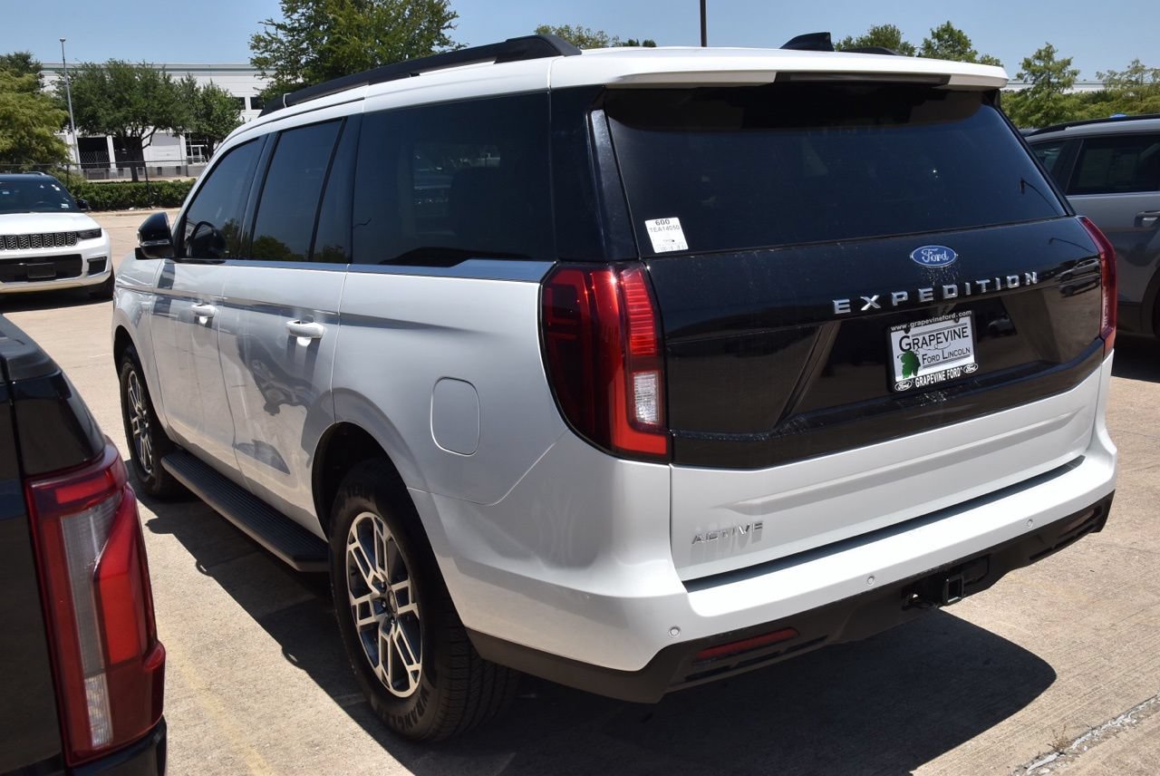 Certified 2026 Ford Expedition Active RWD image 9