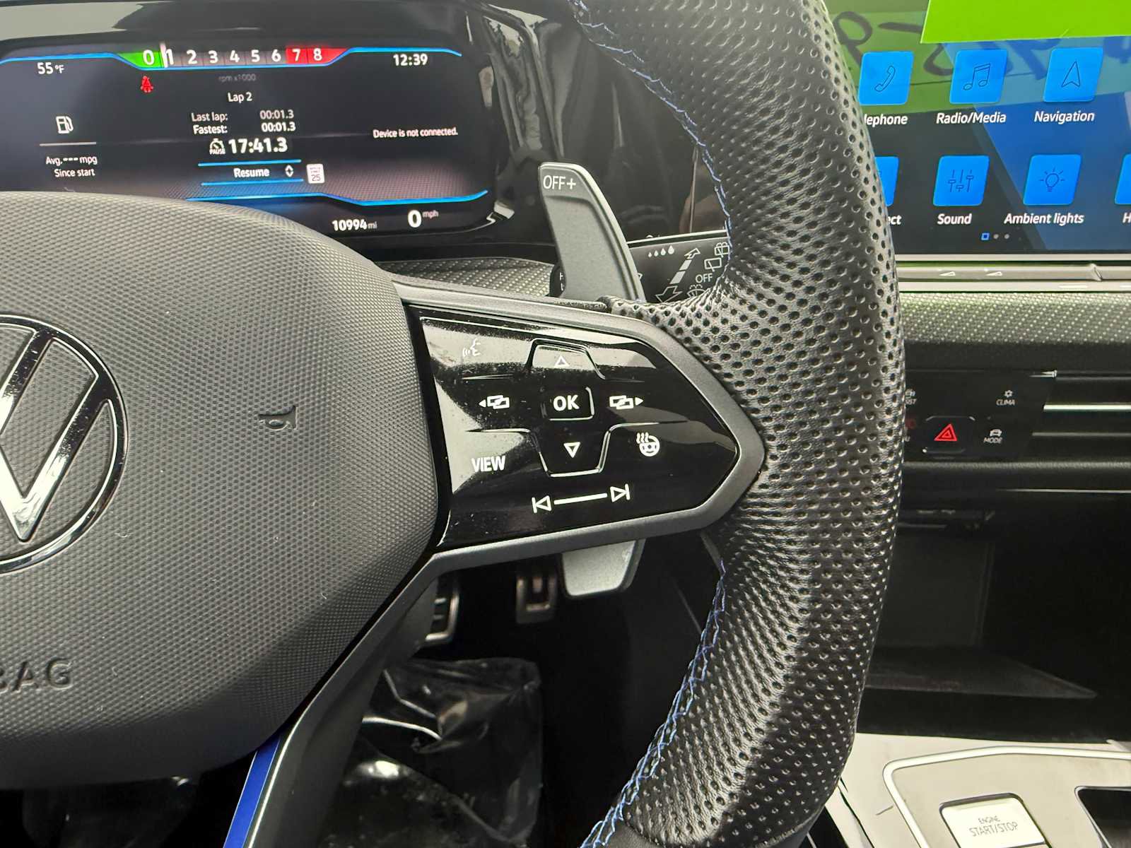 Certified 2024 Volkswagen Golf R image 23