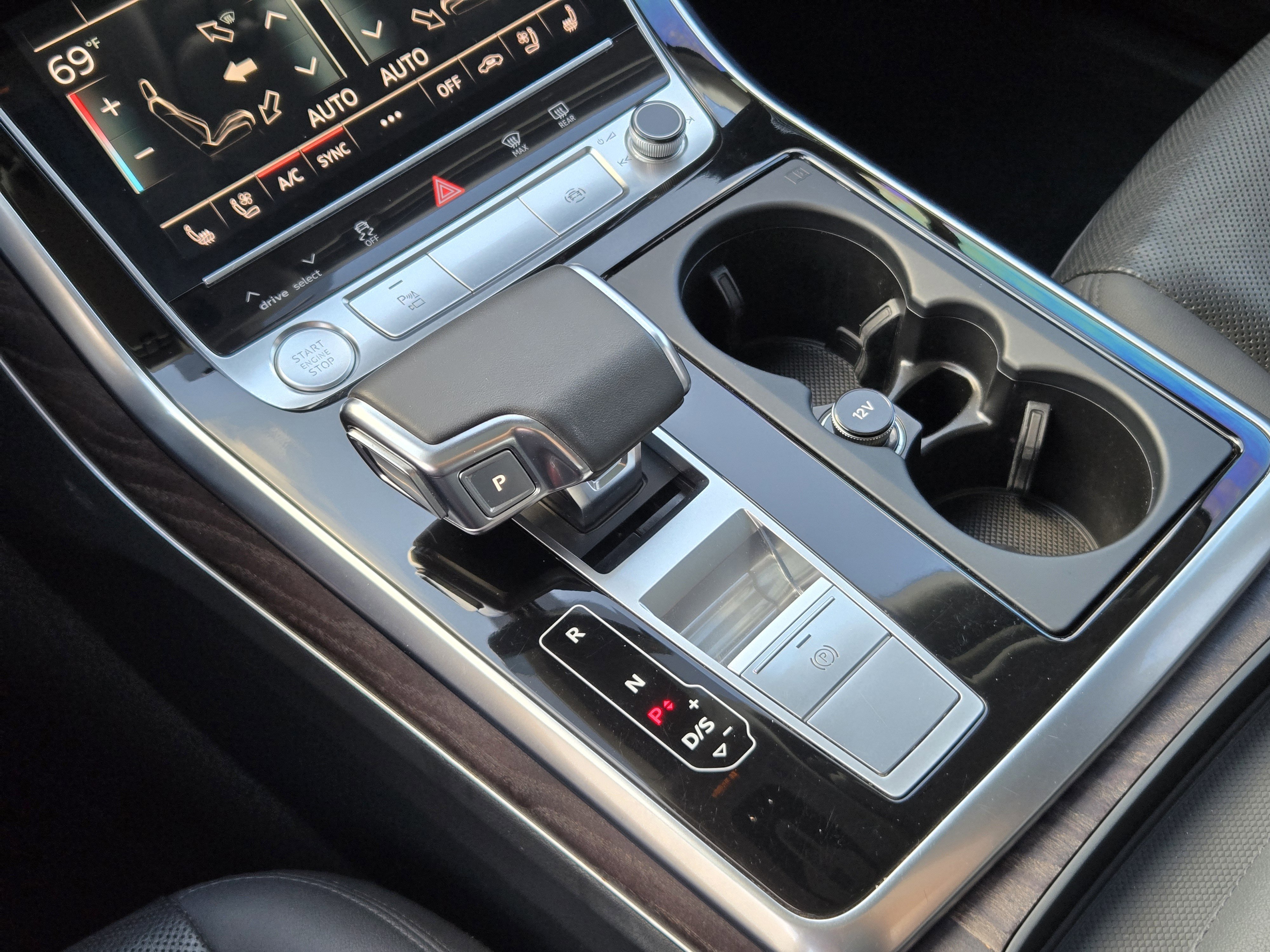 Used 2020 Audi Q7 3.0T Prestige w/ Prestige Package image 23