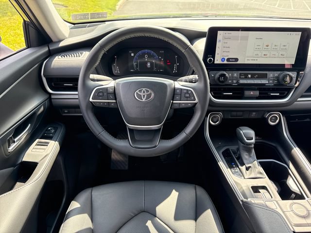 Certified 2026 Toyota Grand Highlander AWD image 20