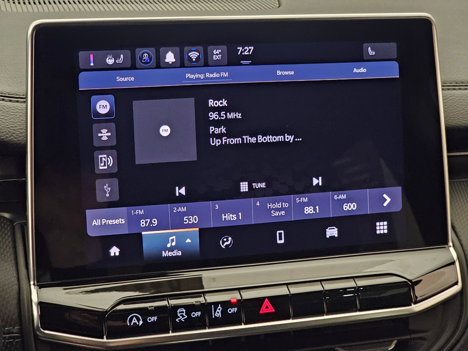 New 2026 Jeep Compass Latitude AWD/4WD image 22
