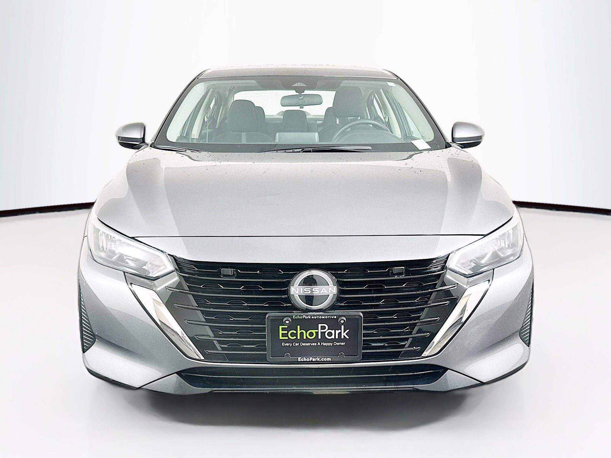 Used 2024 Nissan Sentra SV image 2