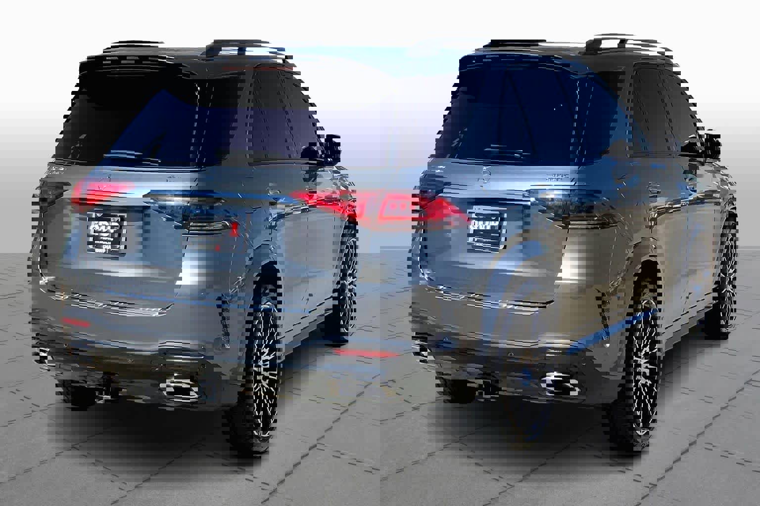 Used 2023 Mercedes-Benz GLE 350 4MATIC image 12