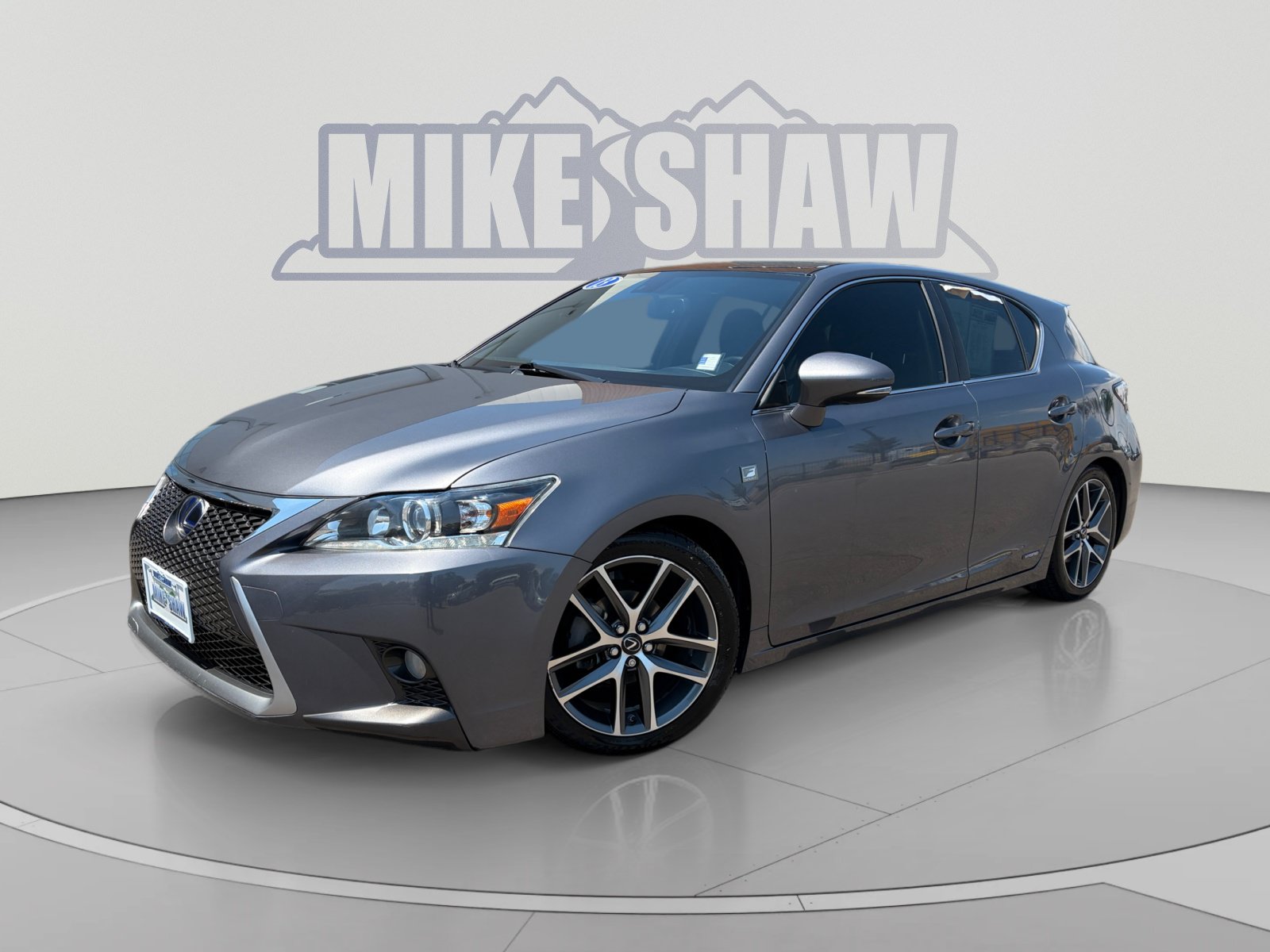 Used 2015 Lexus CT 200h w/ Navigation Package FWD image 1