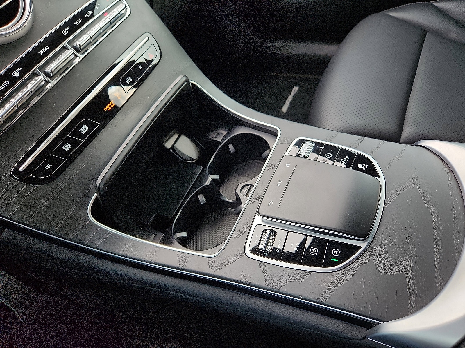 Used 2022 Mercedes-Benz GLC 300 4MATIC image 20