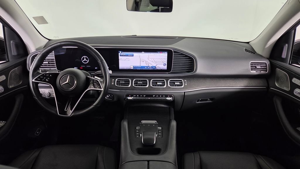Used 2024 Mercedes-Benz GLE 450 4MATIC image 36