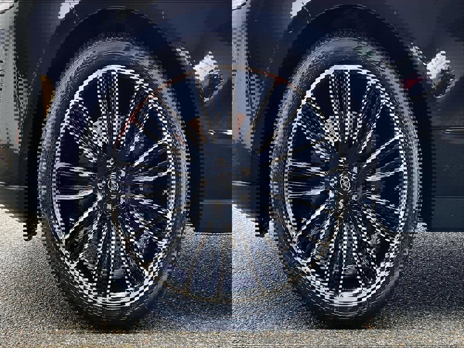 Used 2020 Land Rover Range Rover HSE image 7