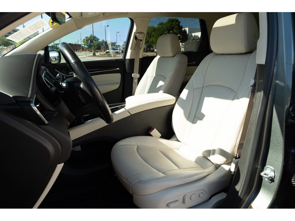 Used 2022 Buick Enclave Premium w/ Experience Buick Package FWD image 12