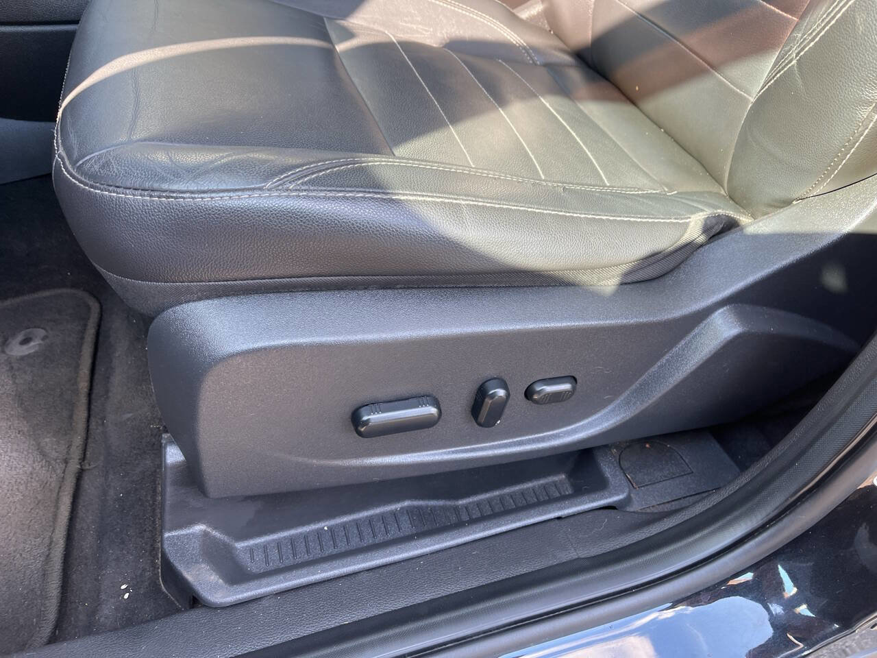 Used 2014 Ford Escape SE w/ Equipment Group 201A image 14