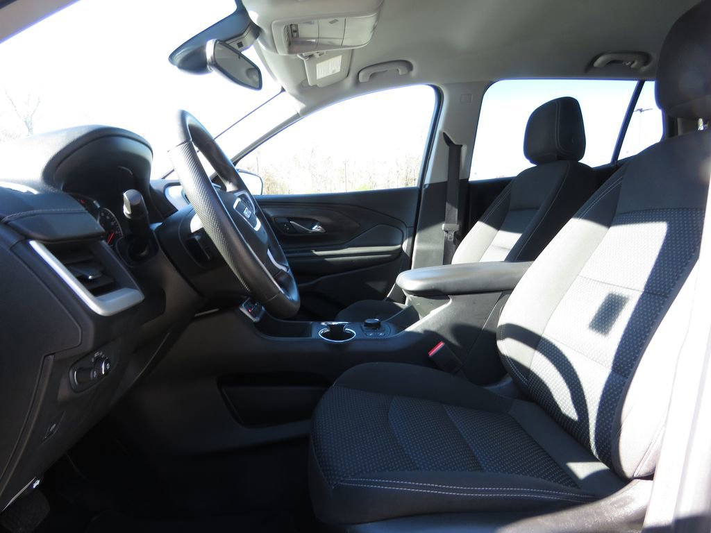 Used 2023 GMC Terrain SLE w/ Driver Convenience Package AWD/4WD image 10