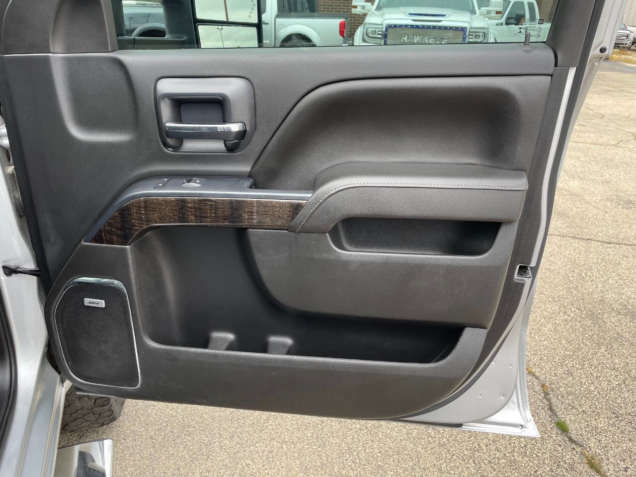 Used 2015 GMC Sierra 3500 Denali w/ Duramax Plus Package image 31