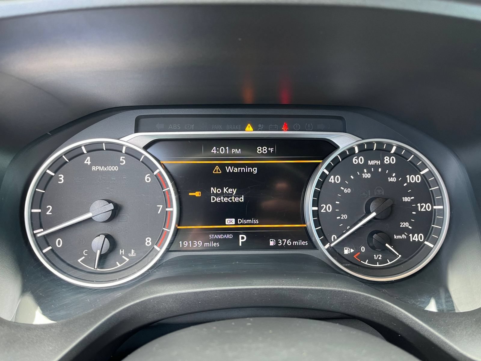 Used 2023 Nissan Rogue S FWD image 39
