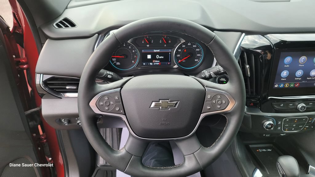 Used 2023 Chevrolet Traverse RS AWD/4WD image 20