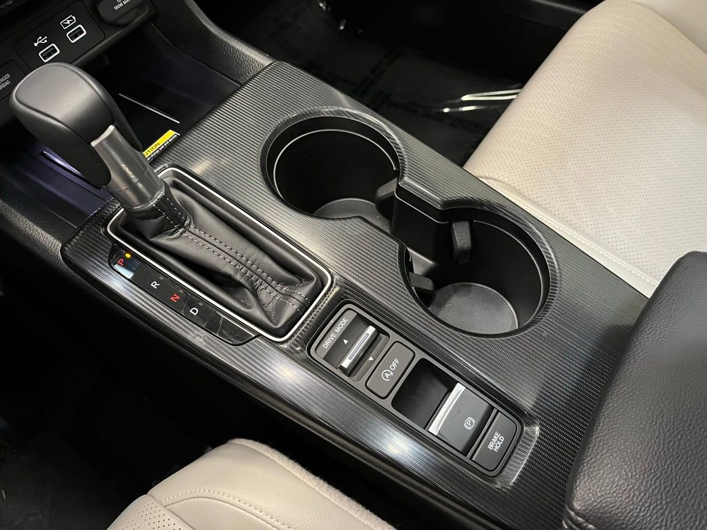 Used 2024 Honda Civic Touring image 7