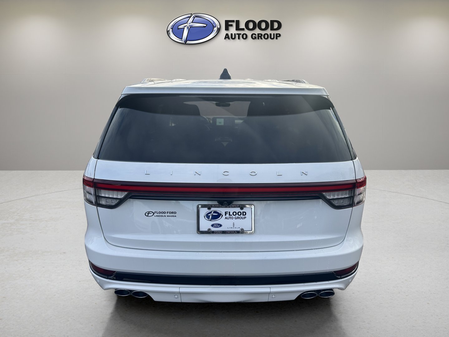 New 2026 Lincoln Aviator AWD image 6