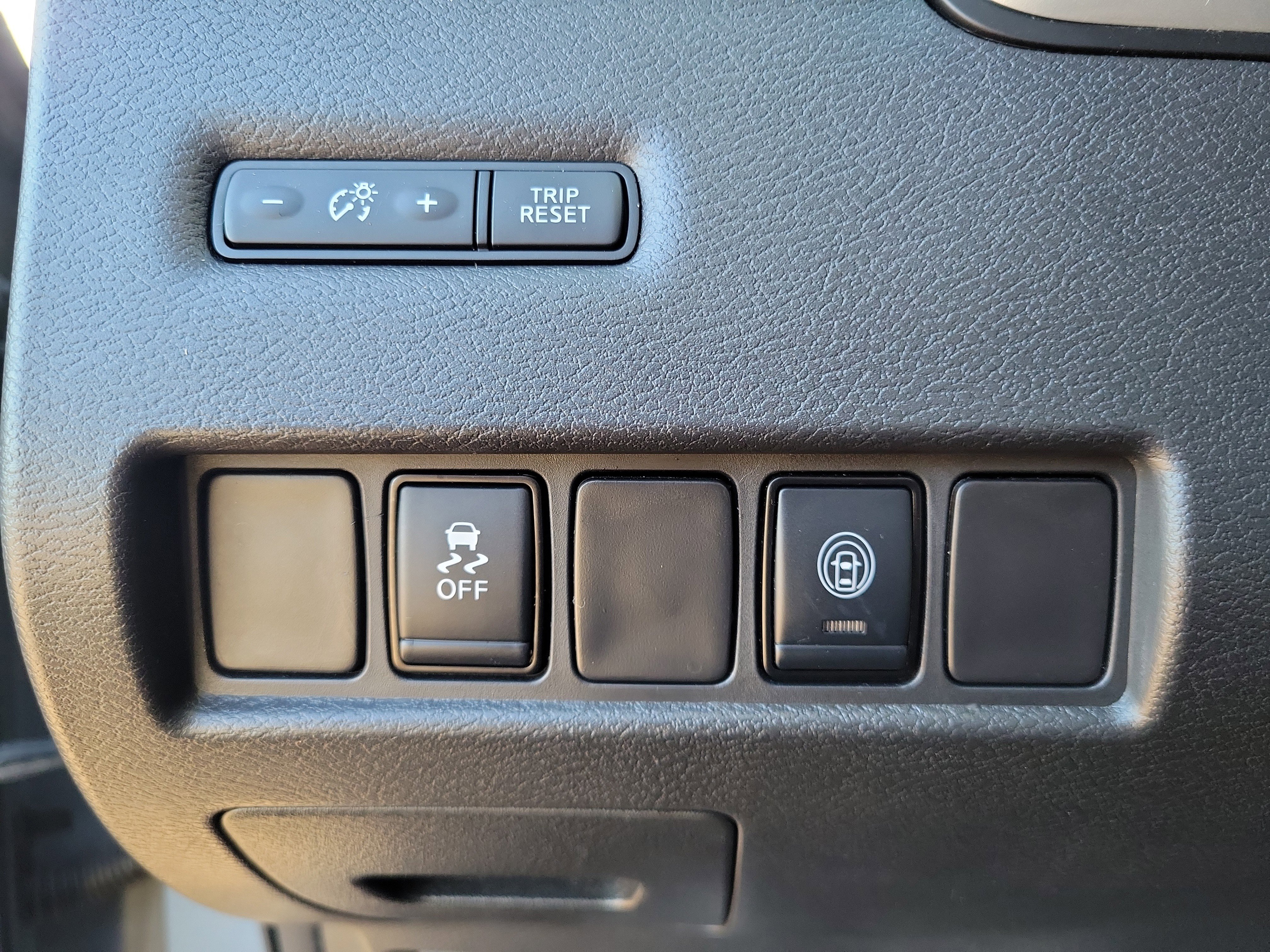 Certified 2022 Nissan Murano SV w/ SV Midnight Edition Package image 26