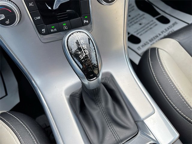 Used 2017 Volvo XC60 T5 Dynamic w/ Preferred Option Package image 36