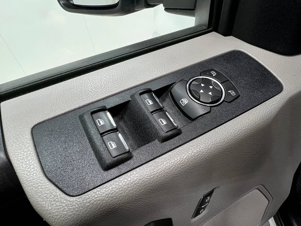 Used 2019 Ford F250 XL w/ Power Equipment Group AWD/4WD image 34