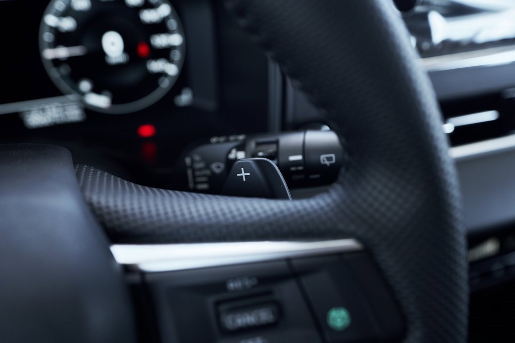 New 2025 Mitsubishi Outlander SE image 36