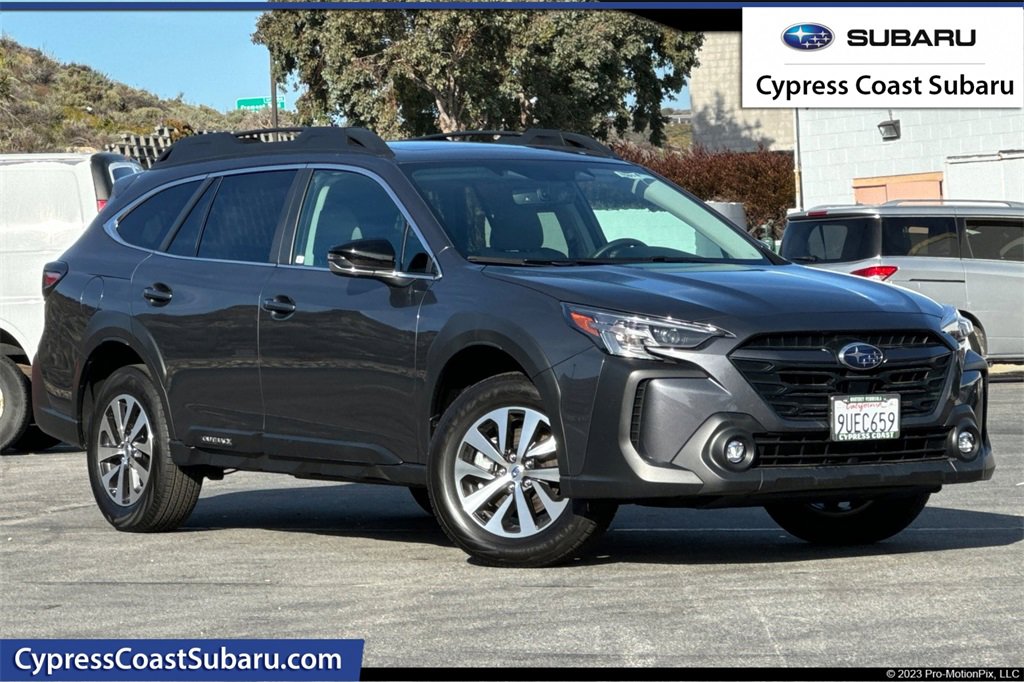 Used 2025 Subaru Outback Premium w/ Popular Package #1A image 1