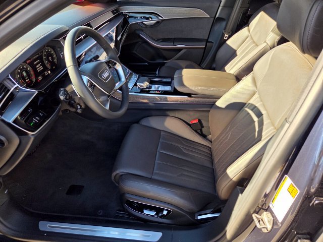 Used 2025 Audi A8 L 3.0T w/ Executive Package AWD/4WD image 10