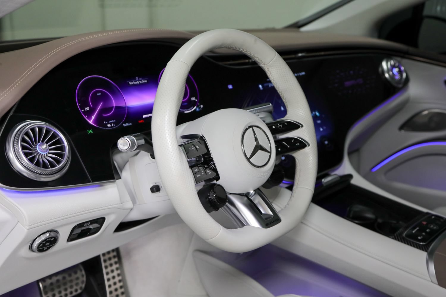 Used 2023 Mercedes-Benz EQS AMG 4MATIC w/ Trim Level Package image 56