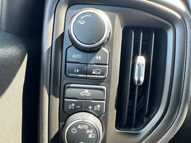 Used 2021 Chevrolet Silverado 1500 W/T w/ WT Value Package AWD/4WD image 29
