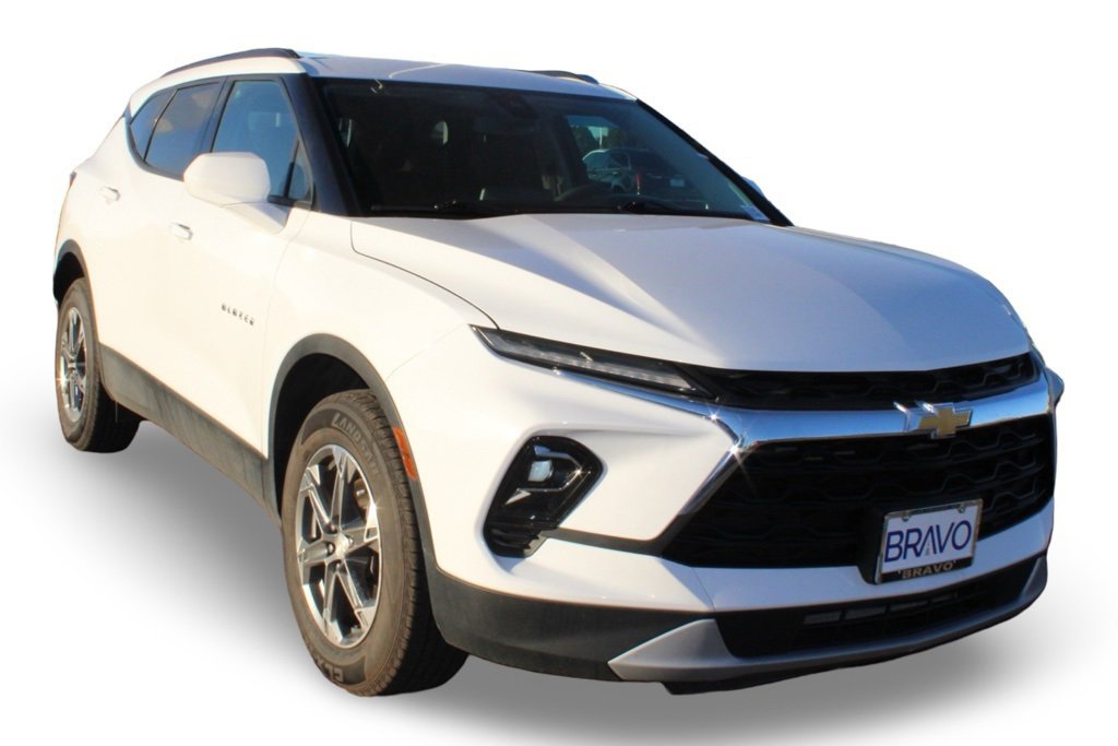 Used 2023 Chevrolet Blazer LT w/ Convenience Package image 3