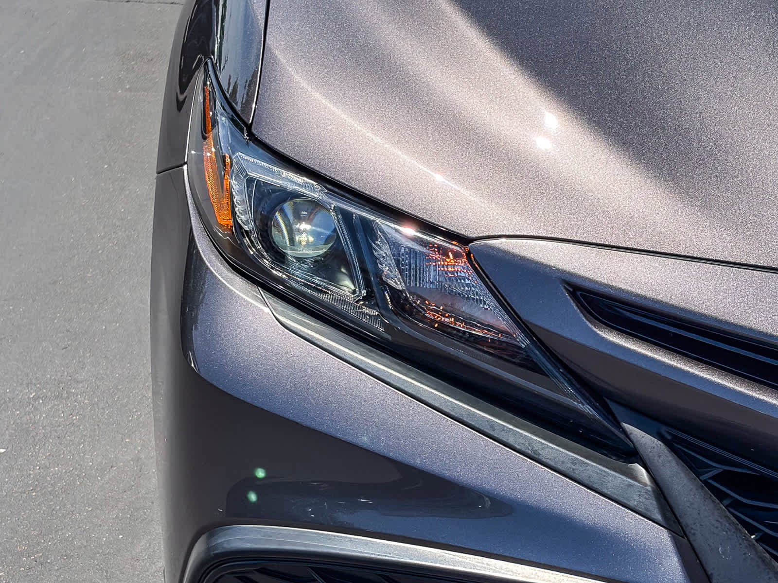 Used 2023 Toyota Camry SE w/ Blackout Package (TMS) FWD image 7