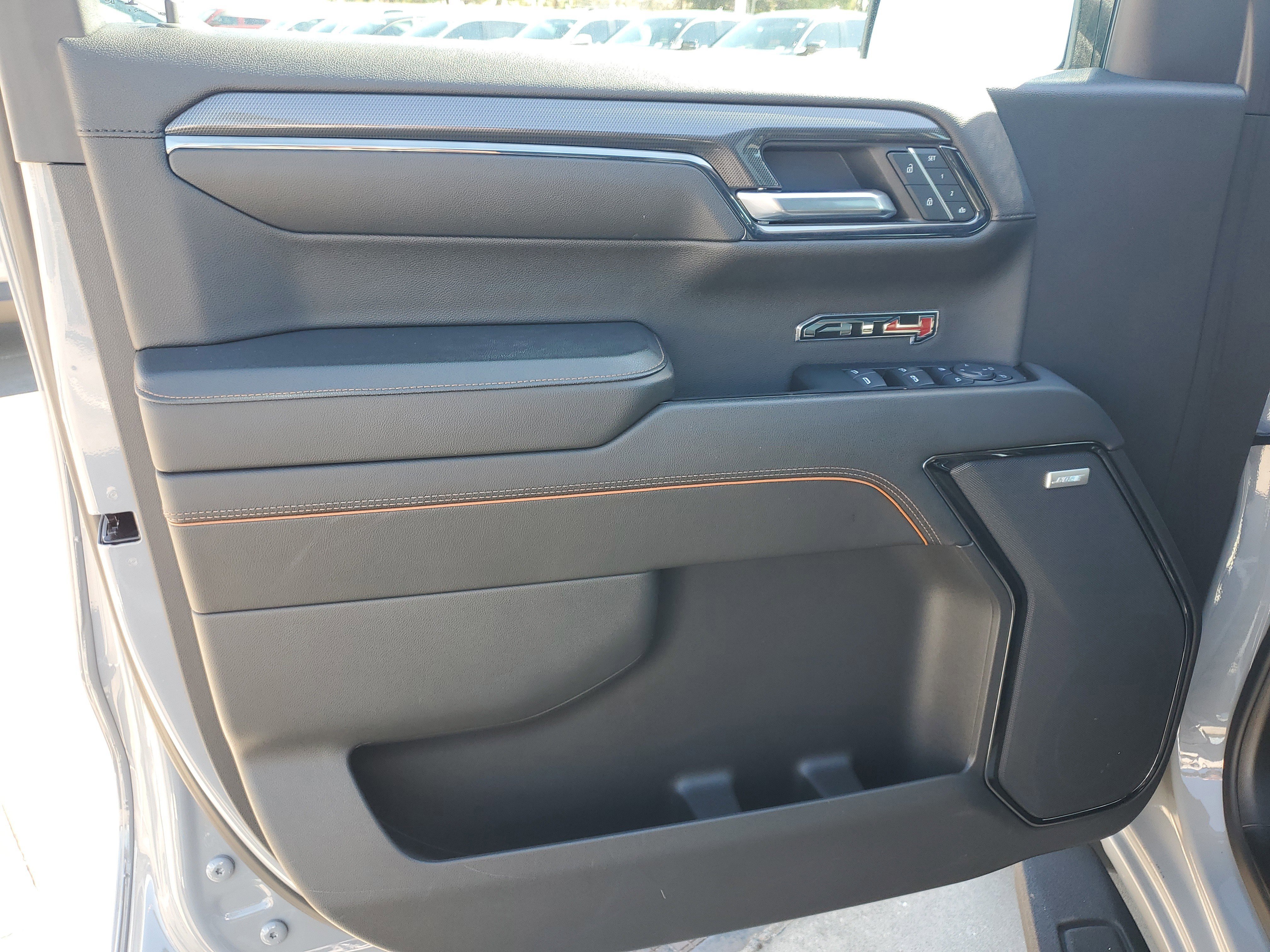 Used 2024 GMC Sierra 1500 AT4 w/ Technology Package image 25