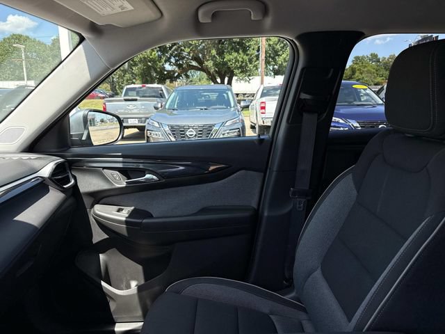 Used 2025 Chevrolet TrailBlazer LT FWD image 21