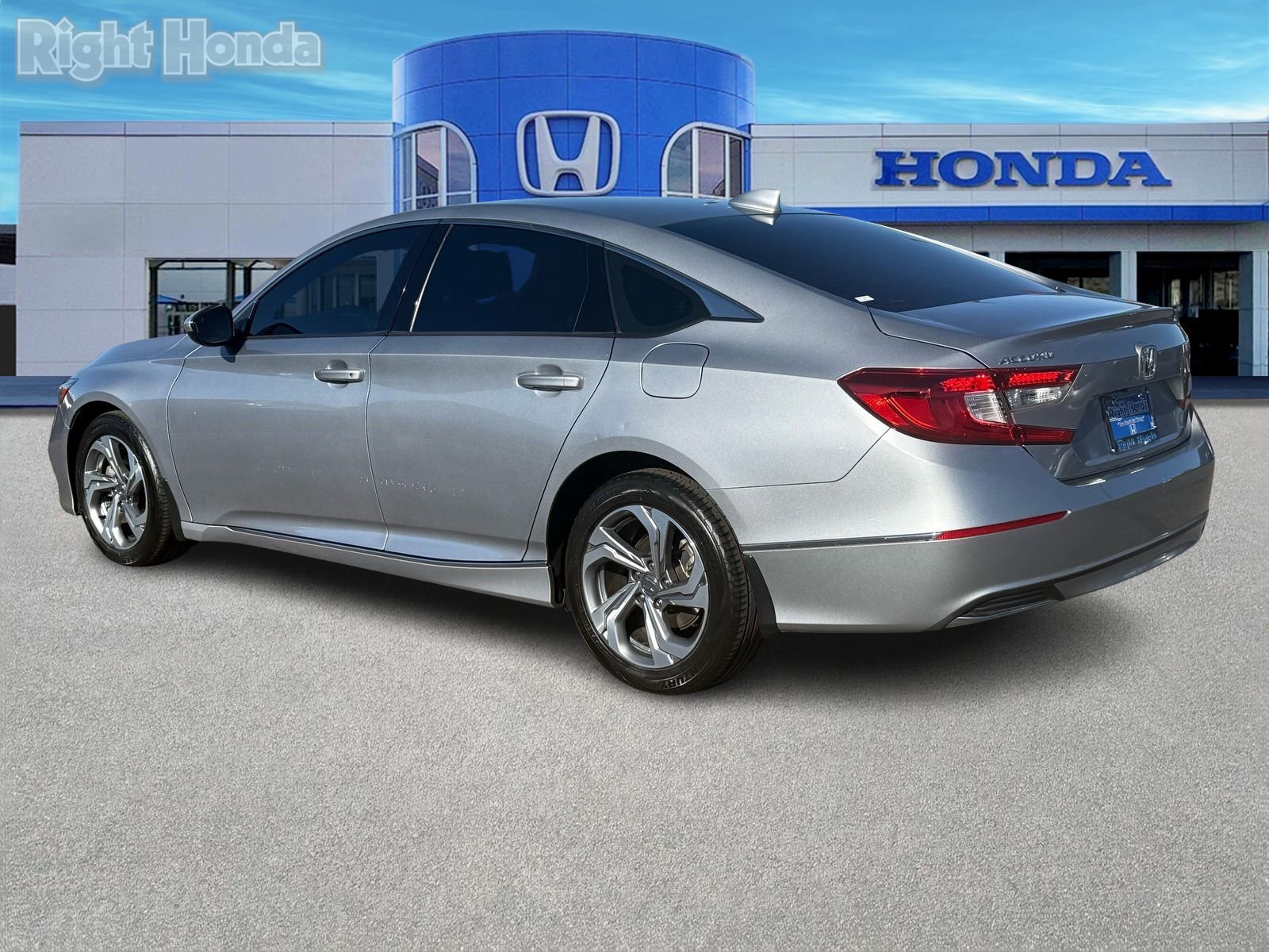 Used 2019 Honda Accord EX image 4