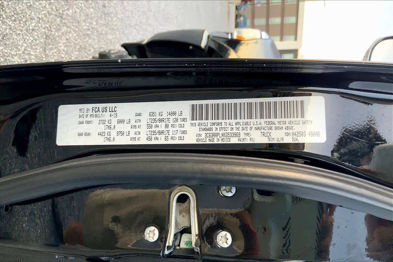 Used 2019 RAM 3500 Limited image 31