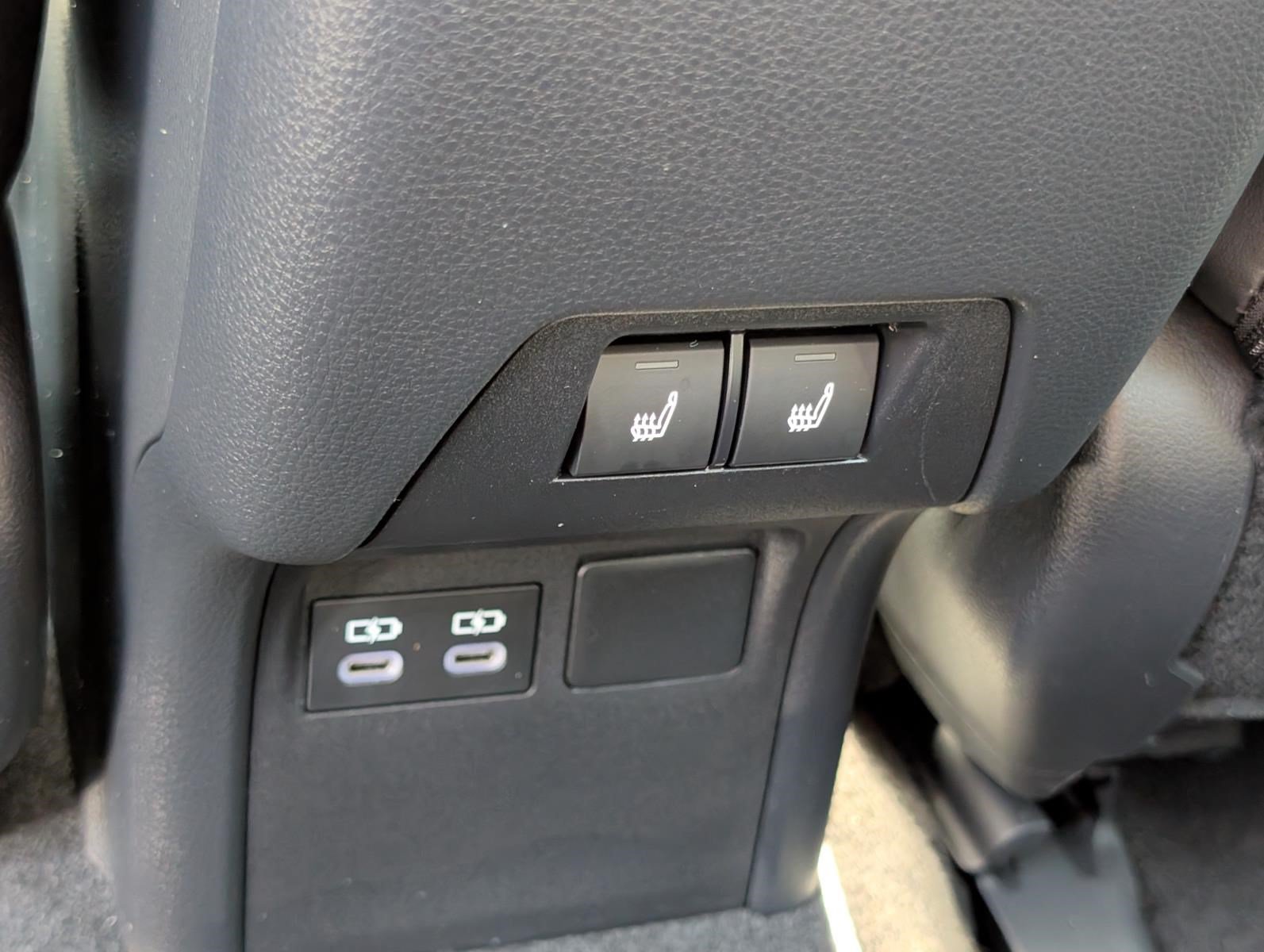 Used 2024 Toyota Prius Limited w/ Limited Premium Package AWD/4WD image 18