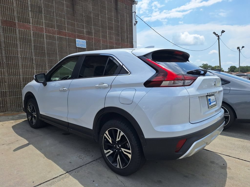 Used 2025 Mitsubishi Eclipse Cross SE AWD/4WD image 4