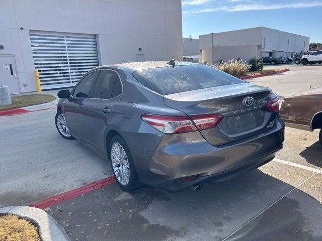 Used 2020 Toyota Camry XLE image 5