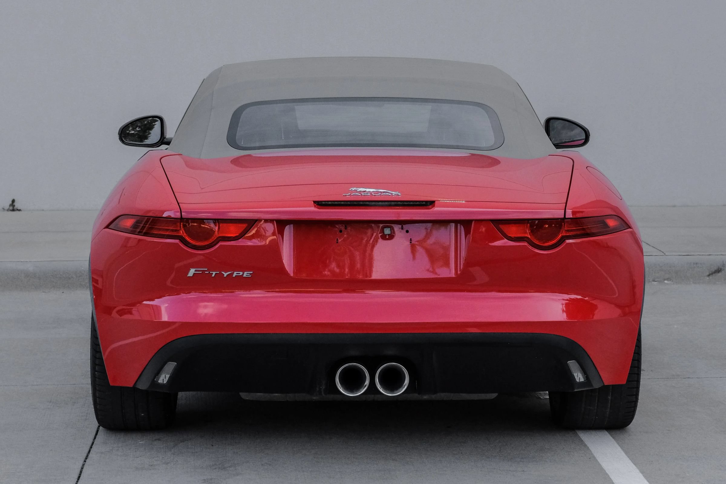 Used 2014 Jaguar F-TYPE Convertible RWD image 5