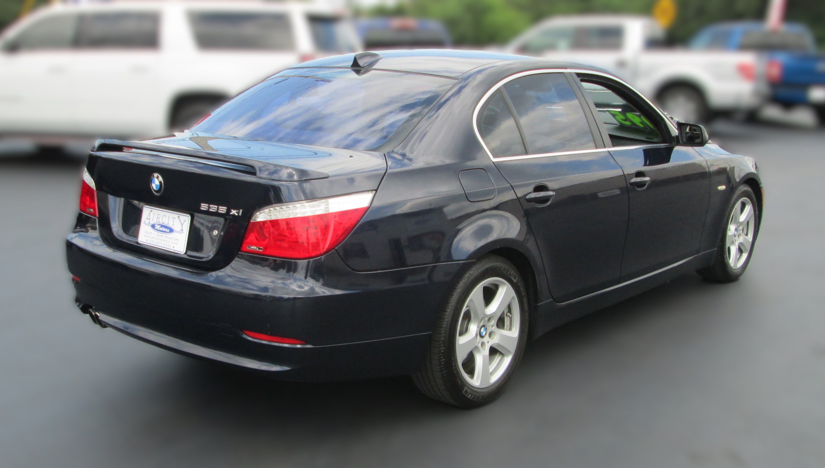 Used 2008 BMW 535xi Sedan w/ Premium Pkg AWD/4WD image 3