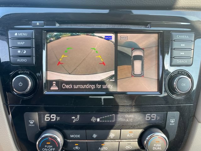 Used 2018 Nissan Rogue SL w/ Premium Package AWD/4WD image 21