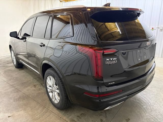 Used 2024 Cadillac XT6 Luxury w/ LPO, Floor Liner Package AWD/4WD image 8