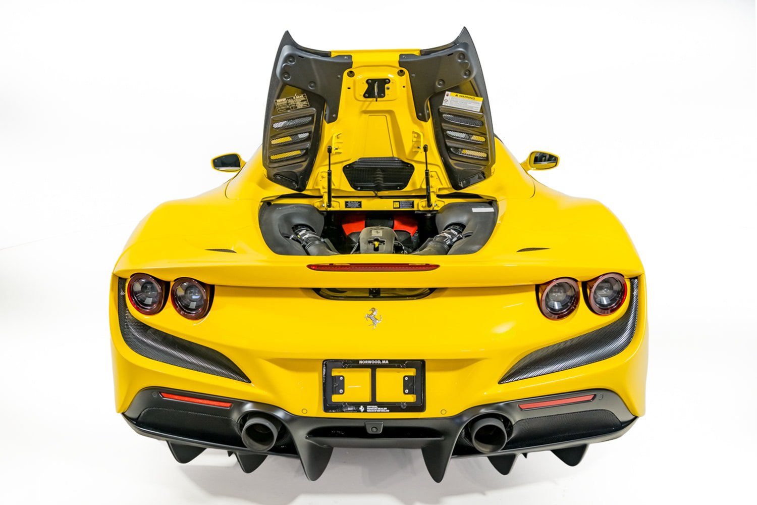 Used 2022 Ferrari F8 Tributo RWD image 49