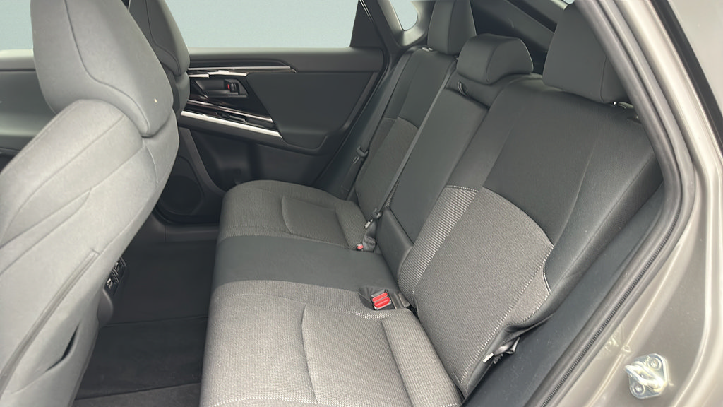 Used 2023 Subaru Solterra AWD image 10