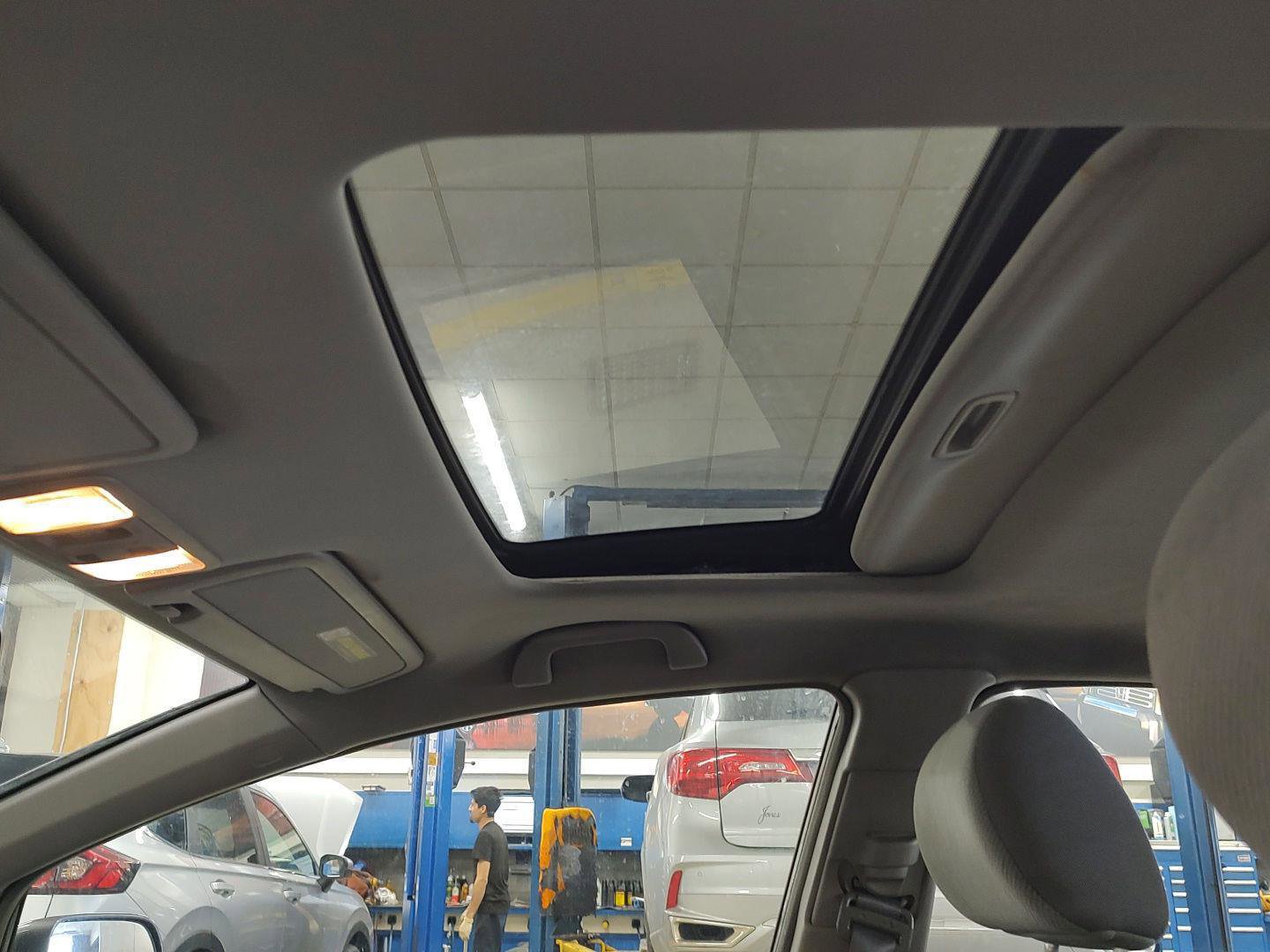 Used 2011 Honda Civic EX image 5