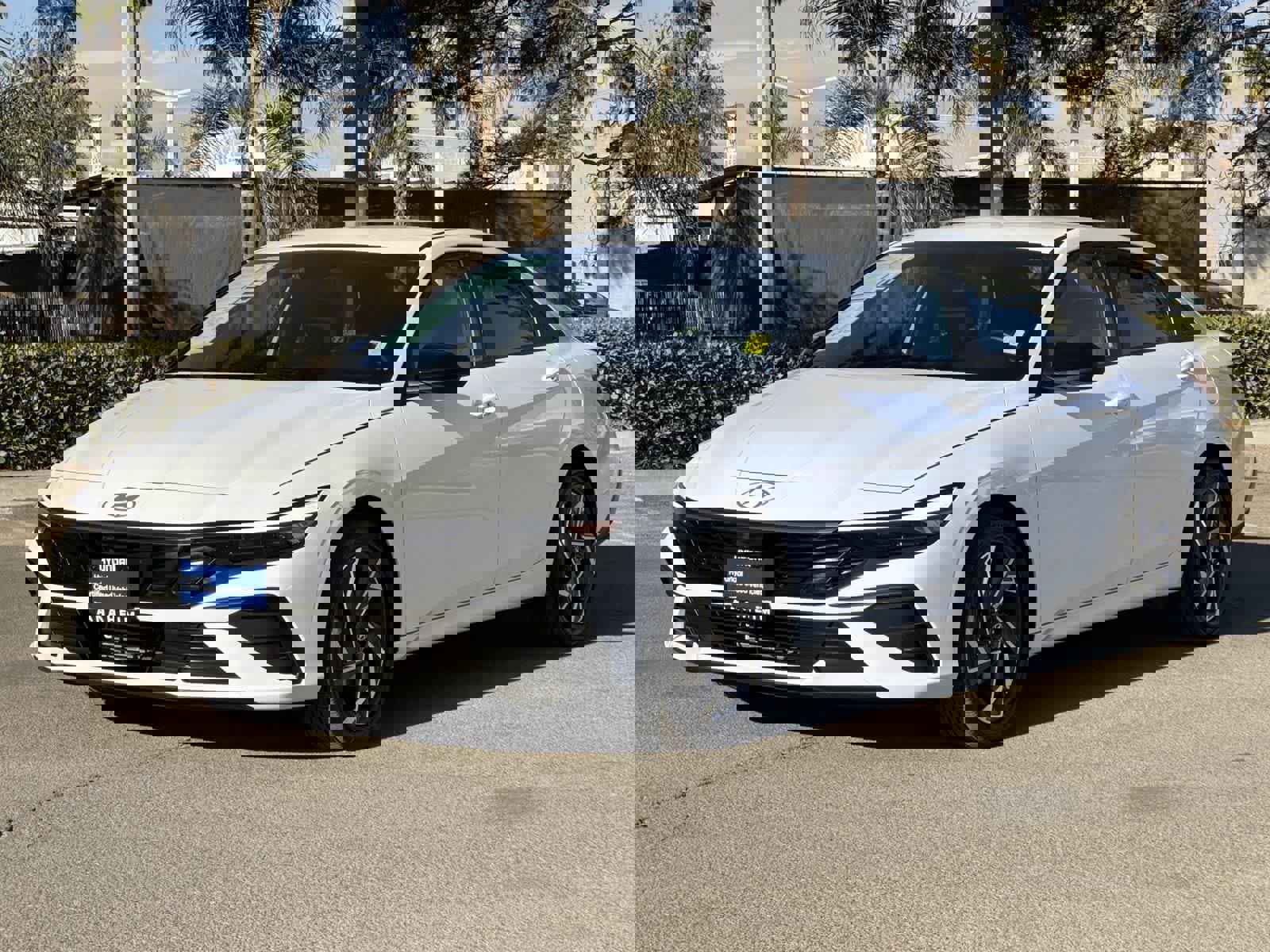 Certified 2025 Hyundai Elantra SEL image 6