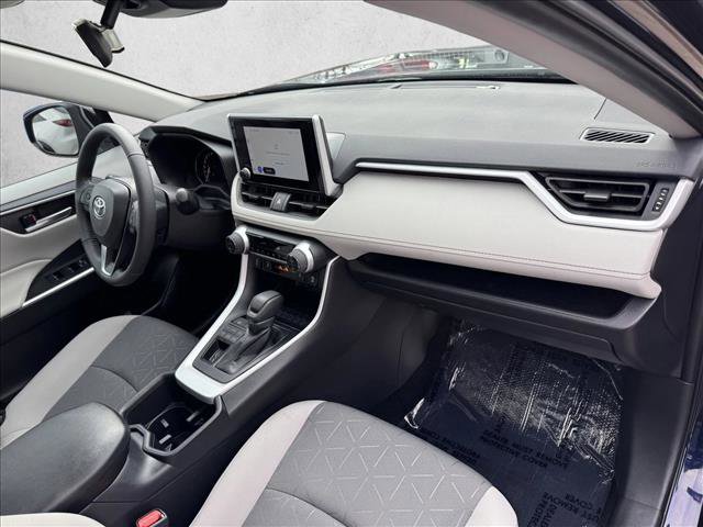 Certified 2025 Toyota RAV4 XLE w/ Convenience Package image 20