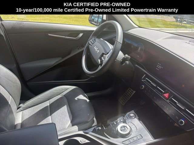 Certified 2023 Kia Niro Wave w/ Wave Preserve Package FWD image 16